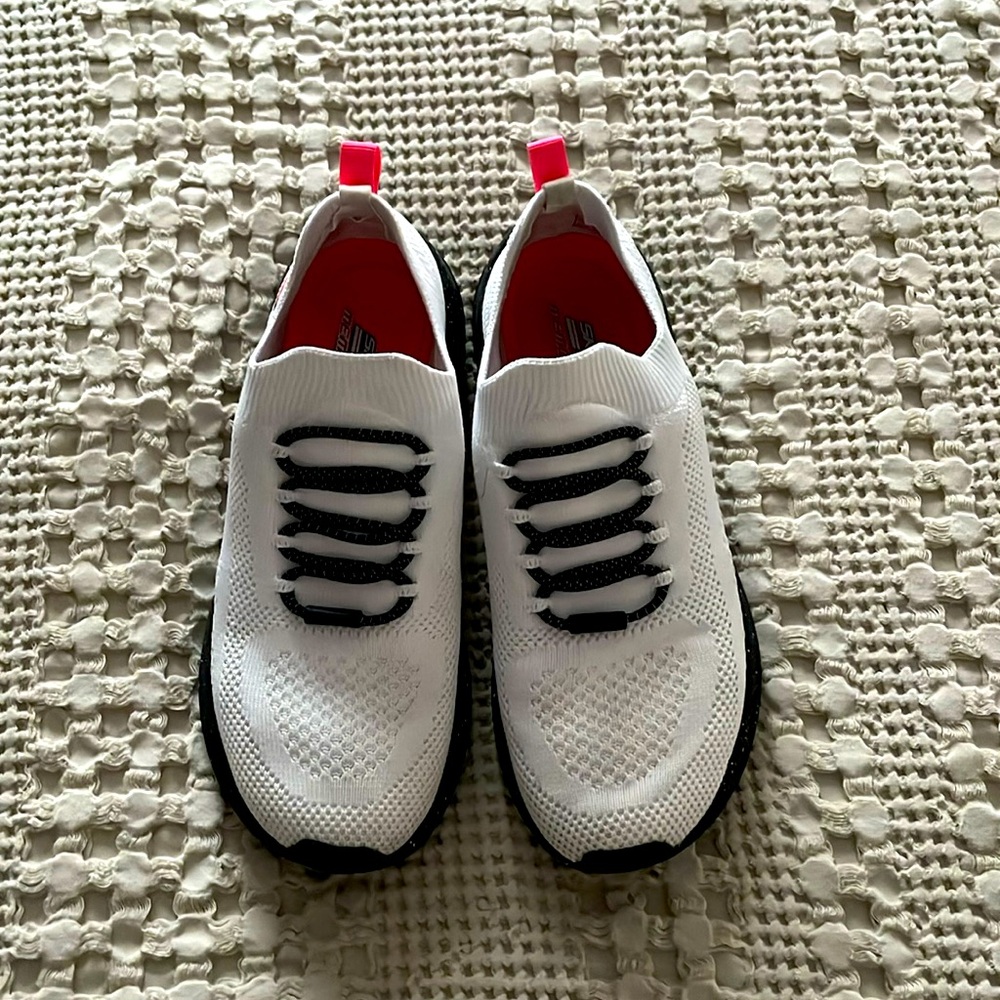 Women’s Skechers